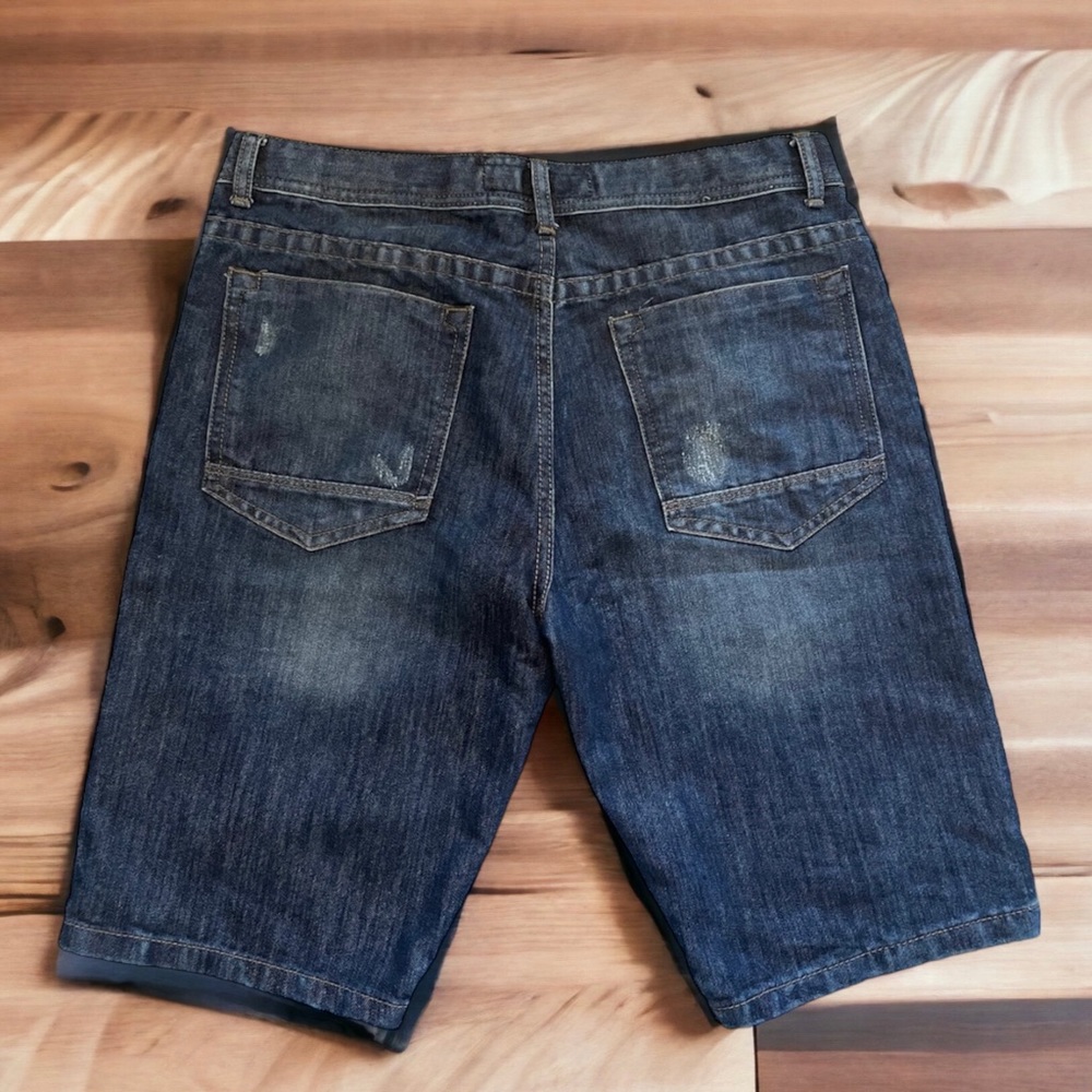 Men’s Denim Shorts - Picture 5 of 6